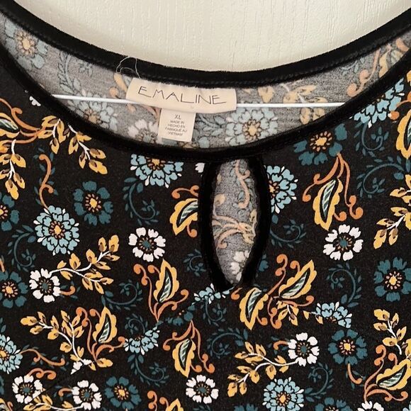 Emaline Floral Dress with Velvet Trim - Picture 2 of 7